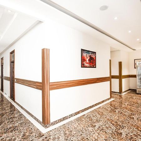 Hotel Woodcrest Zirakpur Chandigarh - Luxury Rooms Bagian luar foto