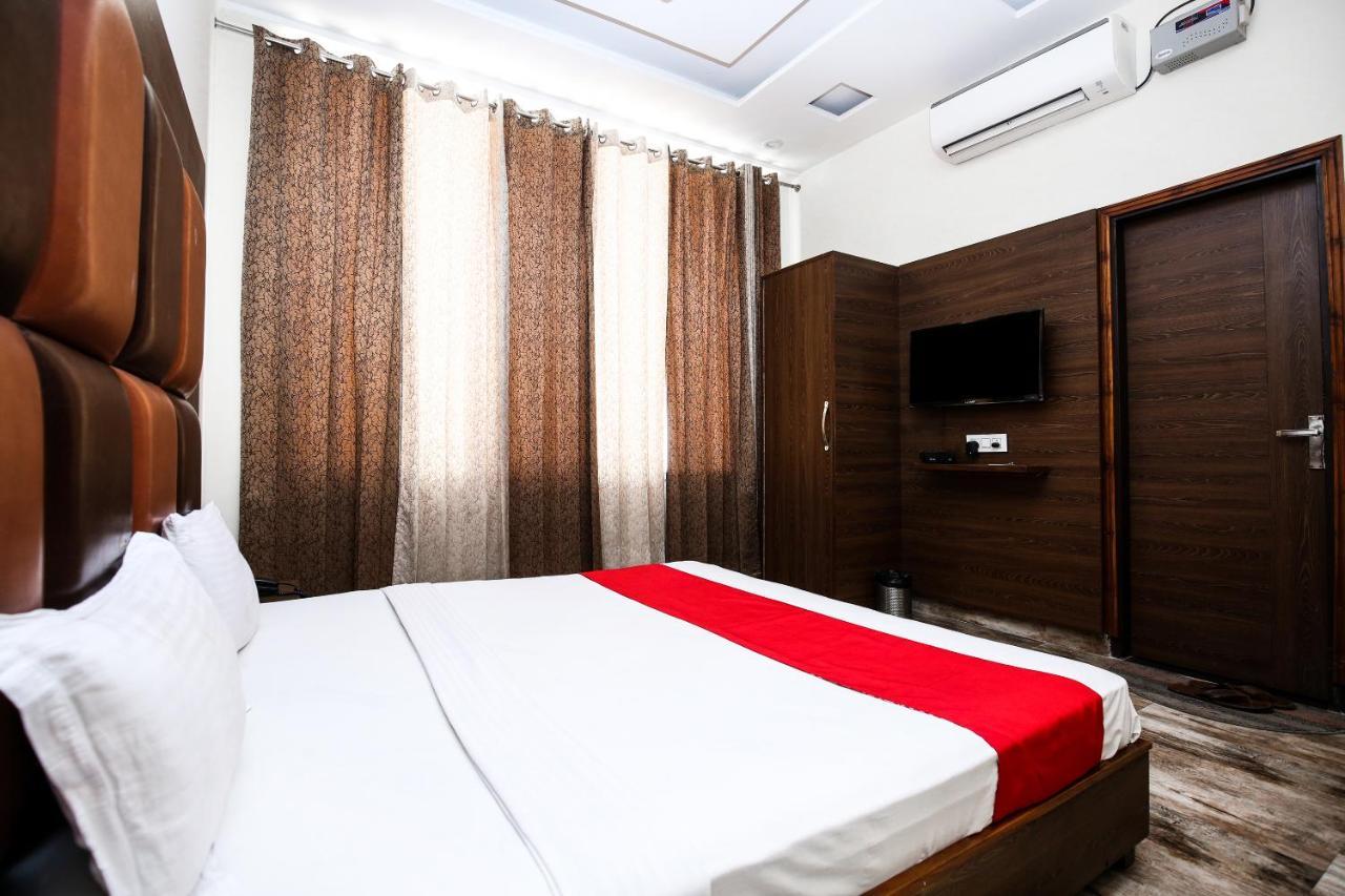 Hotel Woodcrest Zirakpur Chandigarh - Luxury Rooms Bagian luar foto