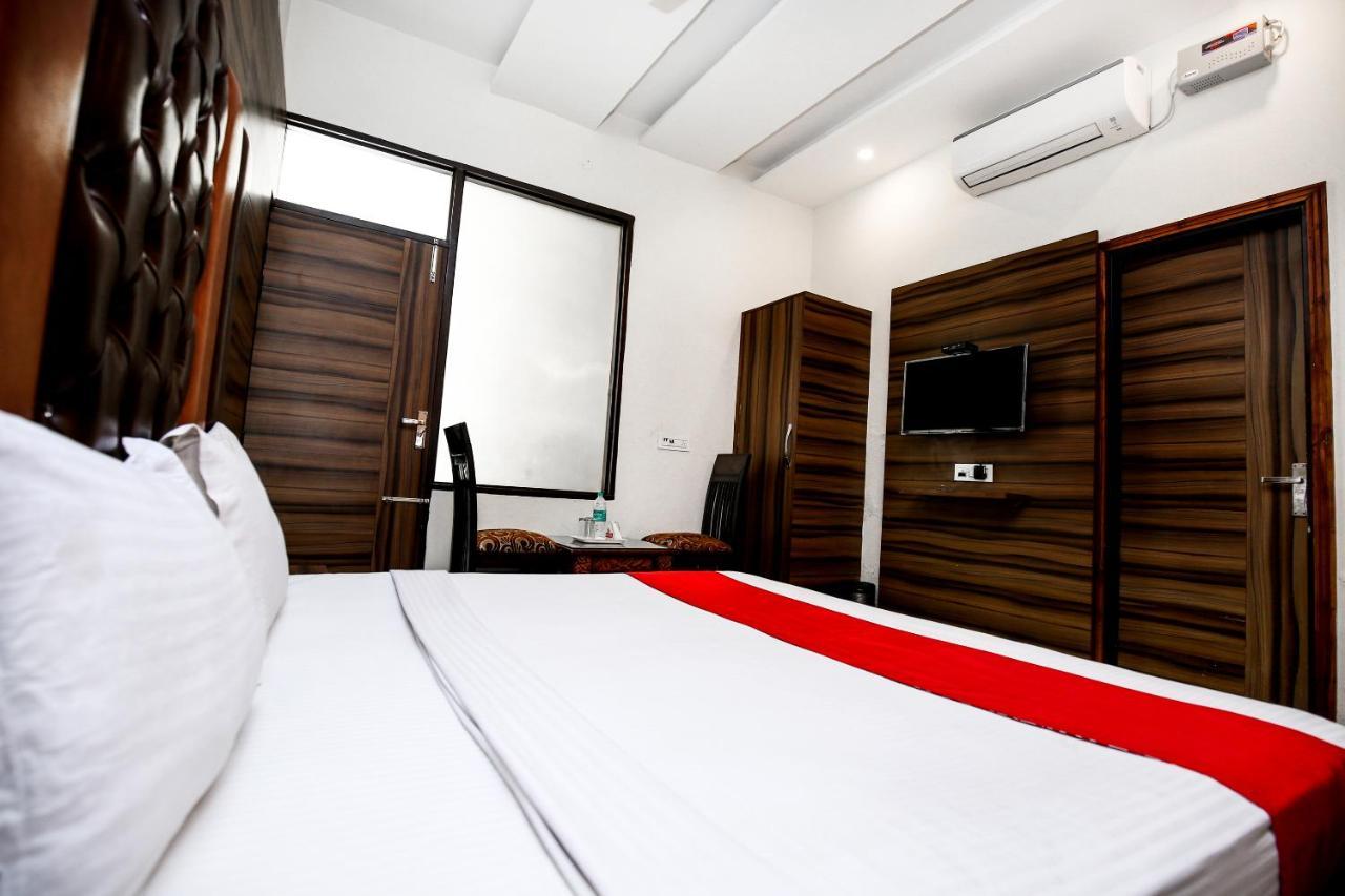 Hotel Woodcrest Zirakpur Chandigarh - Luxury Rooms Bagian luar foto