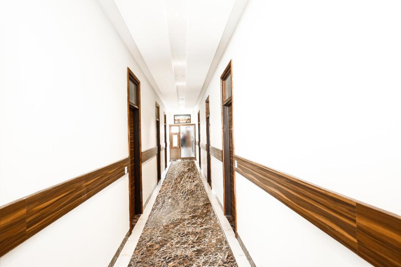 Hotel Woodcrest Zirakpur Chandigarh - Luxury Rooms Bagian luar foto