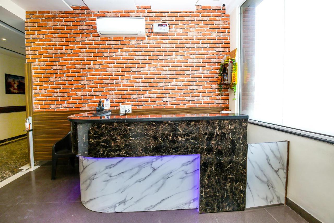 Hotel Woodcrest Zirakpur Chandigarh - Luxury Rooms Bagian luar foto