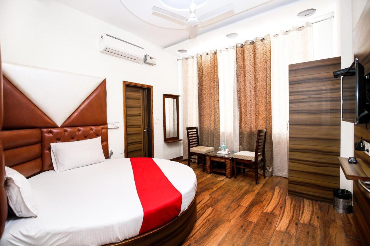Hotel Woodcrest Zirakpur Chandigarh - Luxury Rooms Bagian luar foto