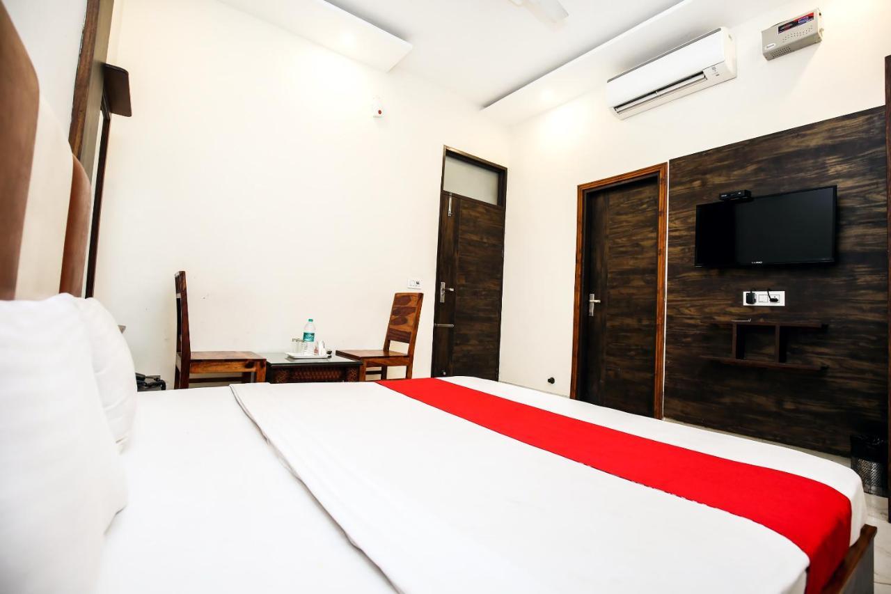 Hotel Woodcrest Zirakpur Chandigarh - Luxury Rooms Bagian luar foto
