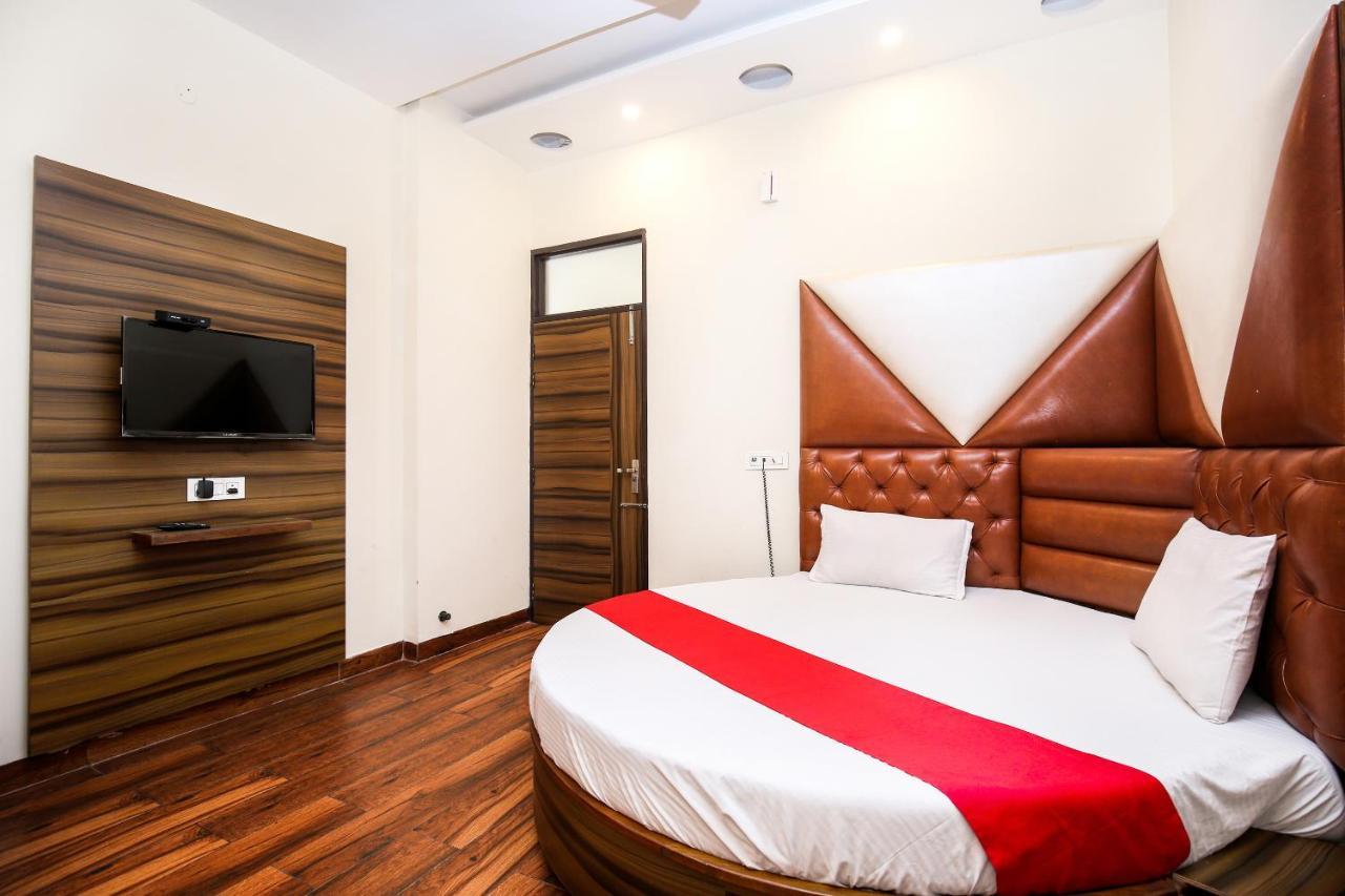 Hotel Woodcrest Zirakpur Chandigarh - Luxury Rooms Bagian luar foto
